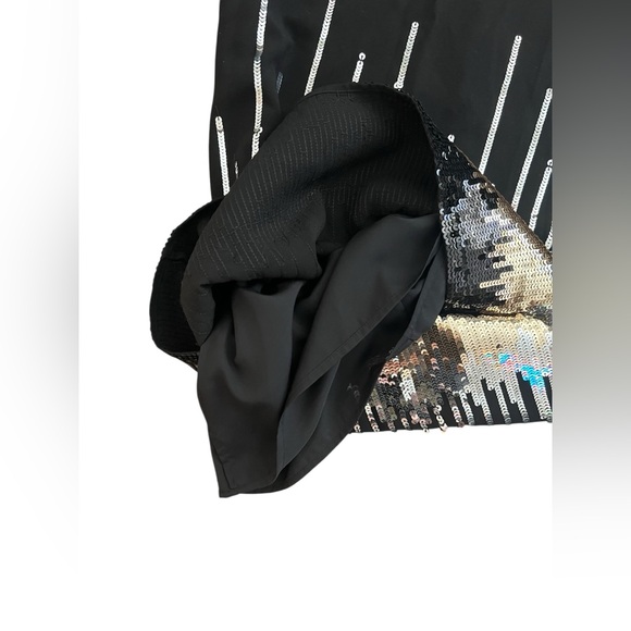 BCBG Max Azria Black Chiffon Gold/Silver Sequin Keyhole Back Dress Medium - Picture 7 of 9